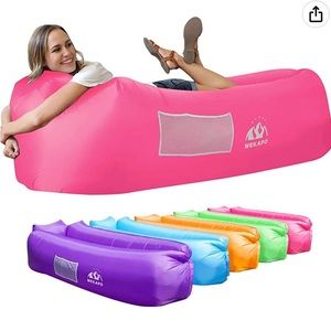 Inflatable bed/sofa
